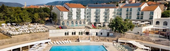 Aminess Vival Lišanj Family Hotel 4* - obiteljski odmor od 2 noćenja s ALL INCLUSIVE LIGHT uslugom za 2 odrasle osobe i 2 djece