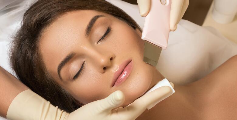 POPUST: 42% - Klasično čišćenje lica i ultrazvučna špatula - uklonite mrtve stanice kože, mitesere i prištiće ugodnim tretmanom u Centre de beauté Michelle (Centre de beauté Michelle)
