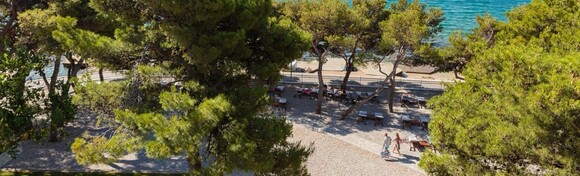 POSEBNA PONUDA! VODICE, Villa Arausana & Antonina 4* - 3 ili 5 noćenja s polupansionom za 2 odraslih i 1 dijete do 14,99 g. + 1 dijete do 2,99 g.