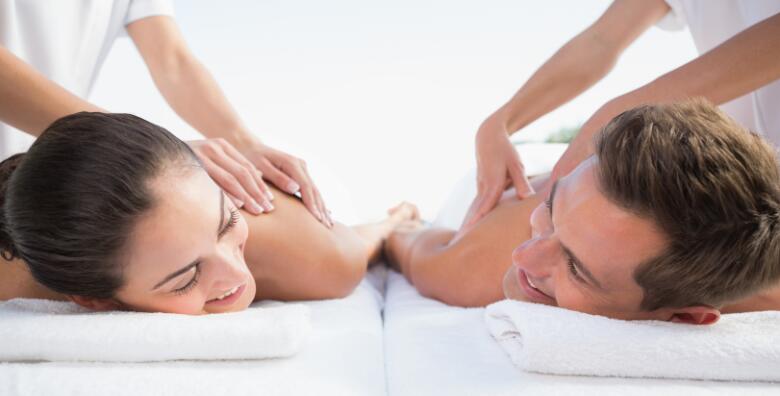 Masaža cijelog tijela u paru - razveselite sebe i svoju najdražu osobu s opuštajućom masažom za dvoje u Studiju Geranij