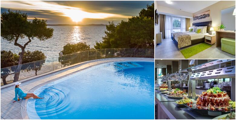 Zadar, Hotel Pinija 4* - 2 noćenja s polupansionom za 2 osobe uz korištenje bazena od 1.399 kn