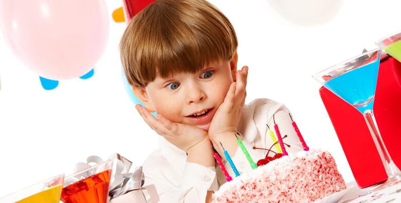 Proslava dječjeg rođendana, paket po izboru – 2 sata nezaboravne zabave, dekoracije, tematske pozivnice, neograničena konzumacija grickalica i pića od 449 kn!