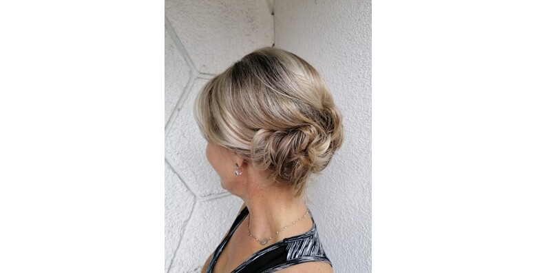 3 Fen Frizure Ili Fen Frizura Sisanje I Pranje Za Dugu Kosu Vec Od 85 Kn