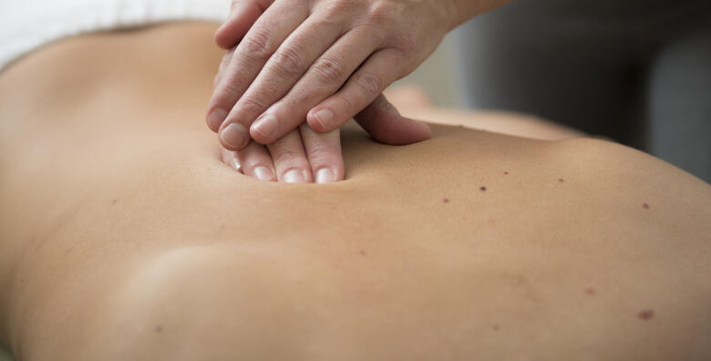 Klasična masaža leđa -39% KR, ZG