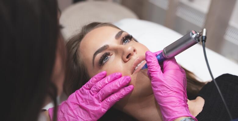 Mikropigmentacija usana s uključenim korekcijama u La Tua beauty salonu za 2.280 kn!