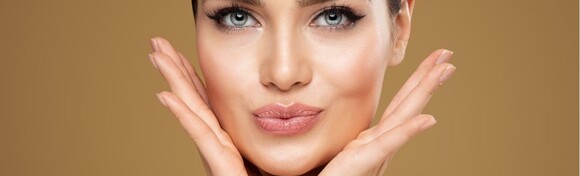 HIJALURONSKI FILER AVALON 1 ml + 0.4 ml GRATIS - istaknite svoju prirodnu ljepotu u Poliklinici Alba Rubra