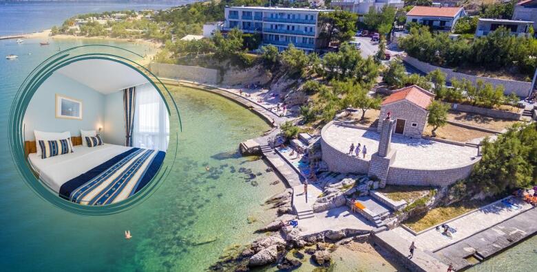 Ponuda dana: NOVIGRAD, ZADAR - provedite kraj ljeta uz 2 ili 5 noćenja s doručkom ili polupansionom za dvoje + gratis paket za 1 dijete do 3,99 godina u Aparthotelu Roccia 3* od 699 kn! (Aparthotel Roccia 3*)