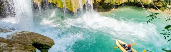 Noćenje nadomak Plitvica i Rastoka za 2 osobe uz doručak ili polupansion u Hotelu Mirjana & Rastoke 4*
