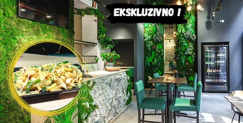 Isprobajte delicije jugoistočne Azije! Wok Satay s umakom od kikirikija i miješana salata za dvije osobe u restoranu Food Garden u Centru Zagreba