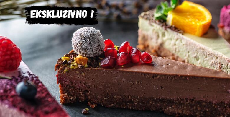 Ponuda dana: Oduševite se rapsodijom okusa ZDRAVIH SIROVIH TORTI promjera 26 cm od 14 ili 16 kriški u restoranu Food Garden u srcu Zagreba (Food Garden)