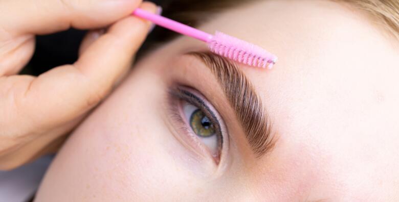 Izgledajte svaki dan besprijekorno i zaboravite na dugotrajno uređivanje uz brow lift u La Camilla Beauty baru
