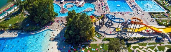 LIPANJ U MEDITERAN MOBILNIM KUĆICAMA - 2, 3, 4 noćenja za do 6 osoba uz kupanje u najvećem vodenom parku u srednjoj Europi