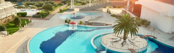 Vodice, Hotel Olympia 4* - 2 noćenja s polupansionom za 2 osobe i do 2 djece uz korištenje Spa zone sa saunom i jacuzzijem, grijanog unutarnjeg bazena i fitnessa