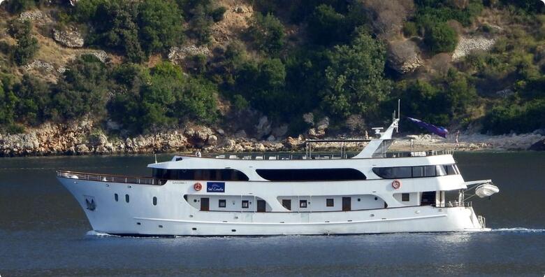 KRSTARENJE JADRANOM - 7 ili 8 dana krstarenja hrvatskom obalom i otocima s polaskom iz Krka i uključenim polupansionom