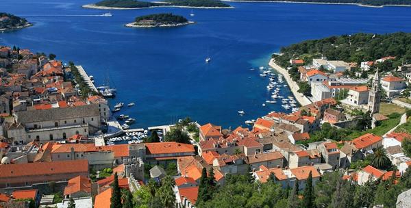 Hvar 8d/2-4o -49%