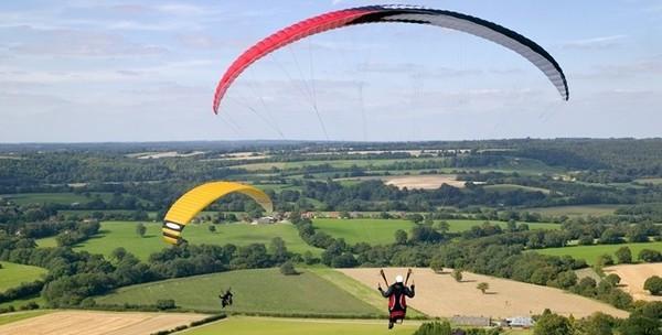 Paragliding - adrenalinski let u tandem  letjelici s instruktorom  za 449kn umjesto 900kn!
