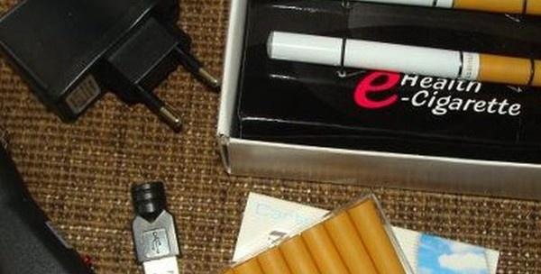 2 e-cigarete -50% HR