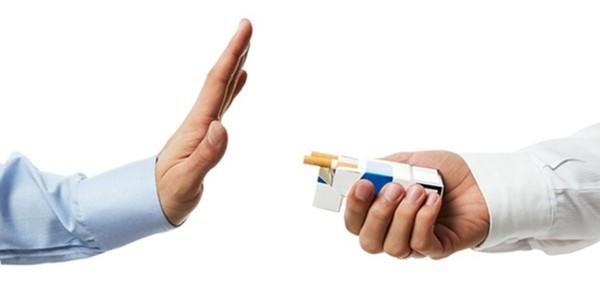 2 jednokratne elektronske cigarete